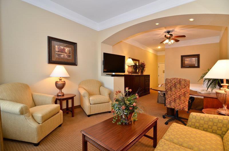 Best Western Plus Monica Royale Inn & Suites Greenville Exterior foto